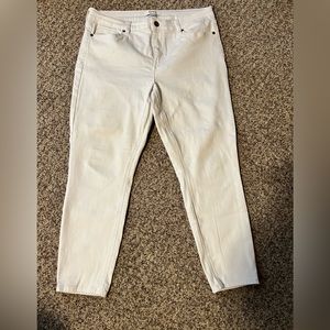 Pistola Arielle Capri Jean 31P